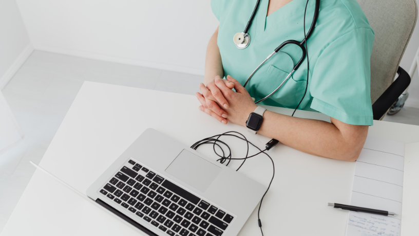 A tecnologia aproxima pacientes e médicos — ressalta o Instituto Econacional.

