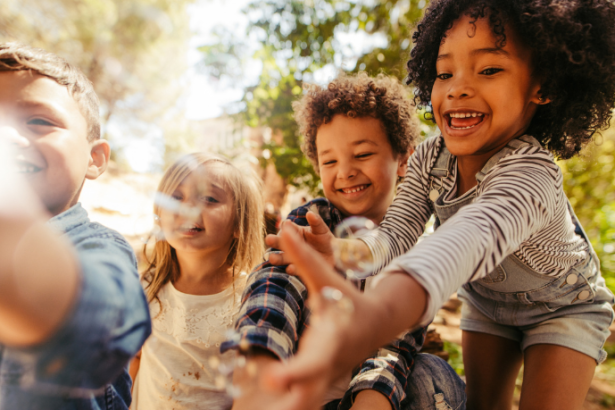 Fortalecendo o Futuro: A Importância de Políticas Públicas para a Primeira Infância em Minas Gerais