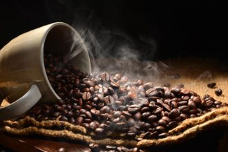 Inovação e Tecnologia Transformam o Setor Cafeeiro em Minas Gerais