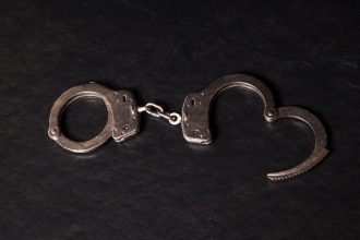 Violência contra a mulher em Minas Gerais: prisão em BH reacende debate sobre proteção e prevenção