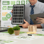 O conforto ambiental tornou-se expectativa básica do consumidor no mercado imobiliário. Alex Nabuco Dos Santos ressalta a importância desse critério na decisão de compra.