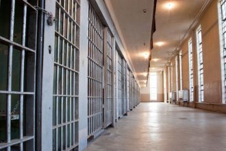 Política de saúde no sistema prisional de Minas Gerais avança com formação inédita de especialistas