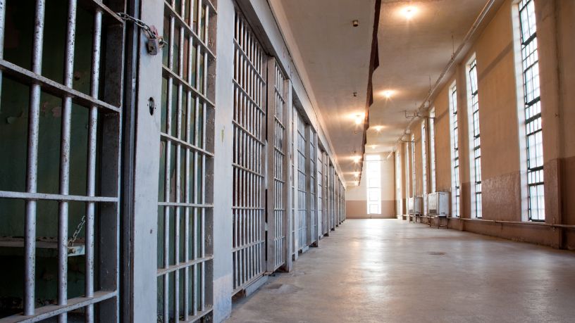 Política de saúde no sistema prisional de Minas Gerais avança com formação inédita de especialistas